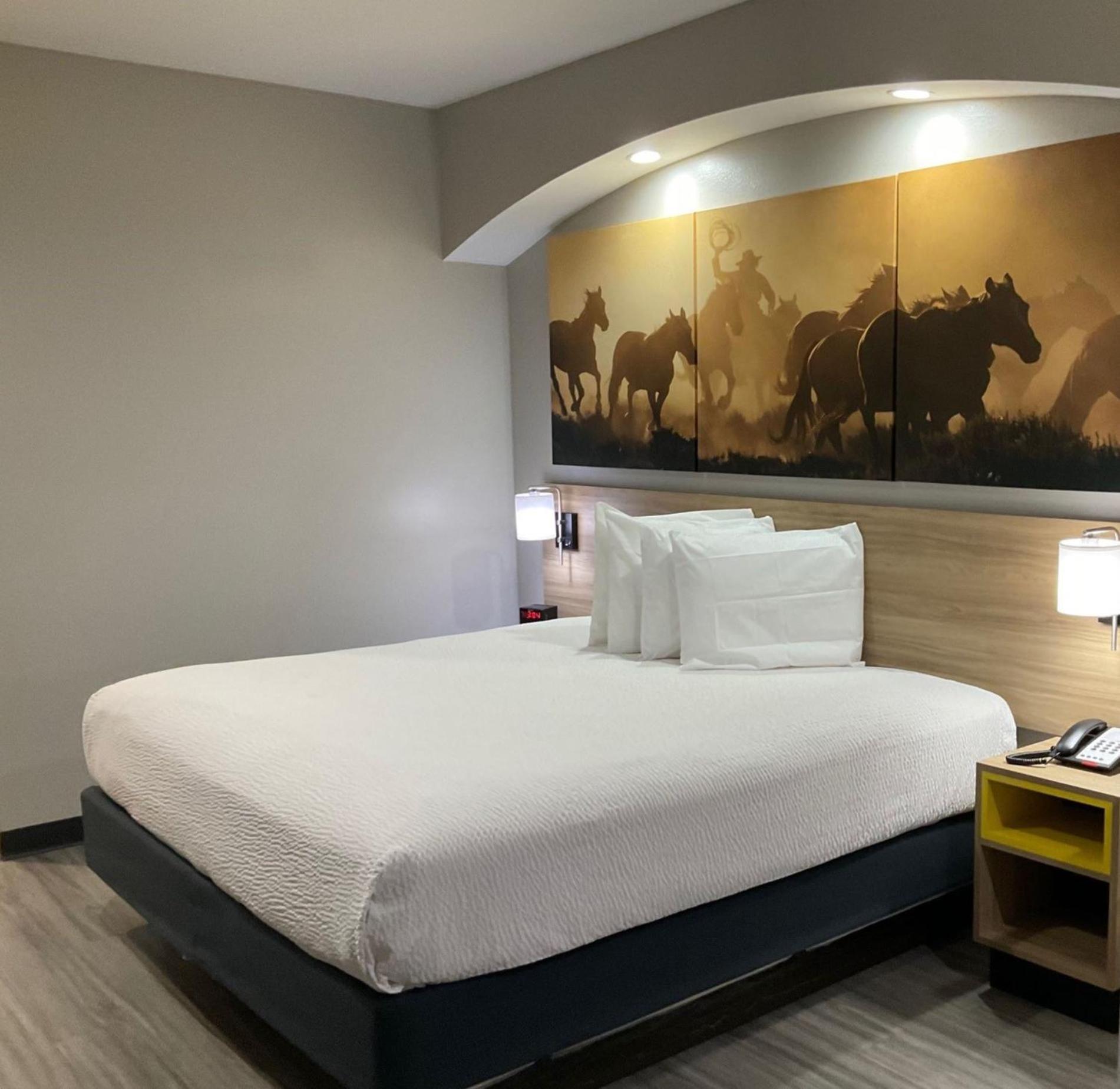 Days Inn By Wyndham Humble/Houston Intercontinental Airport Exterior photo