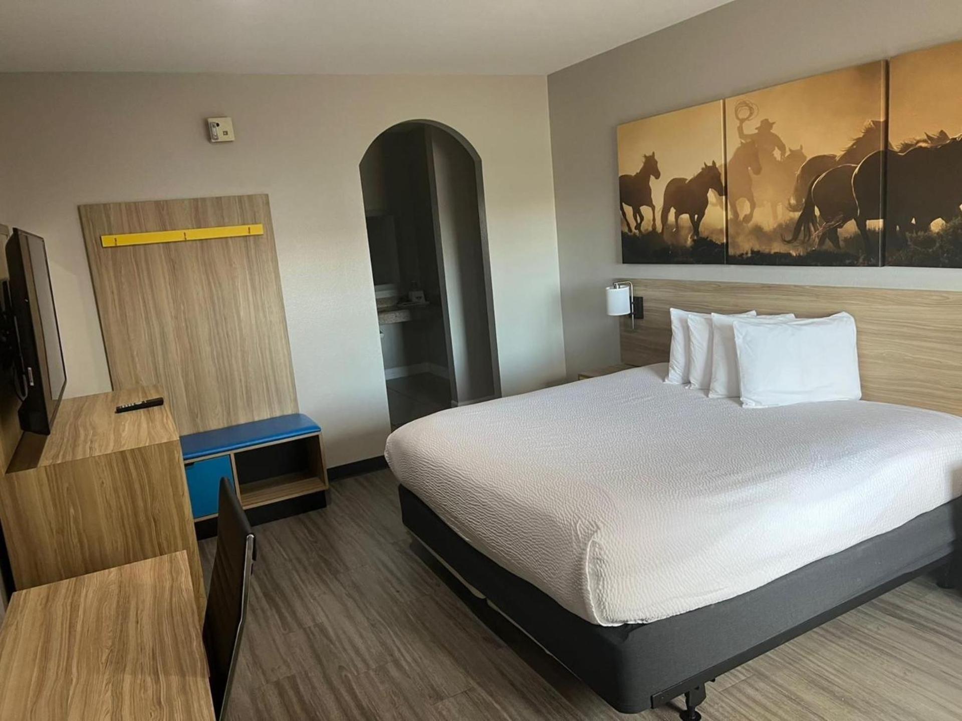 Days Inn By Wyndham Humble/Houston Intercontinental Airport Exterior photo